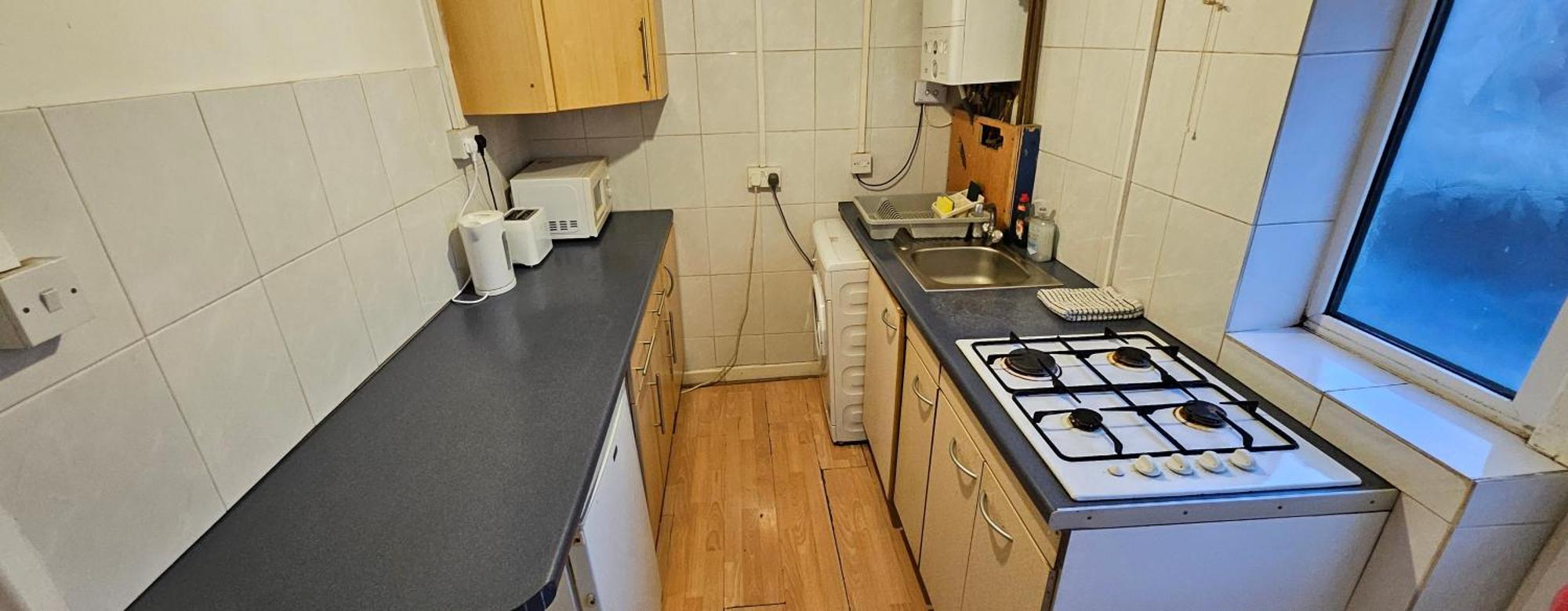 No Frills & Nothing Fancy 1 Bed Studio City Centre Кардіфф Екстер'єр фото